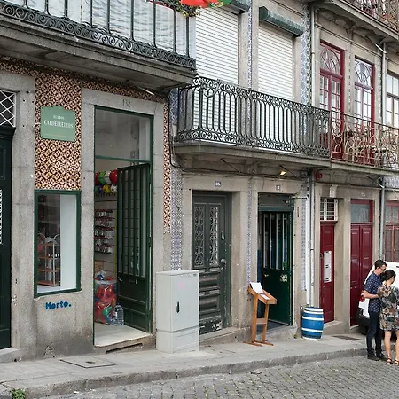 Apartamento Clérigos 132 *